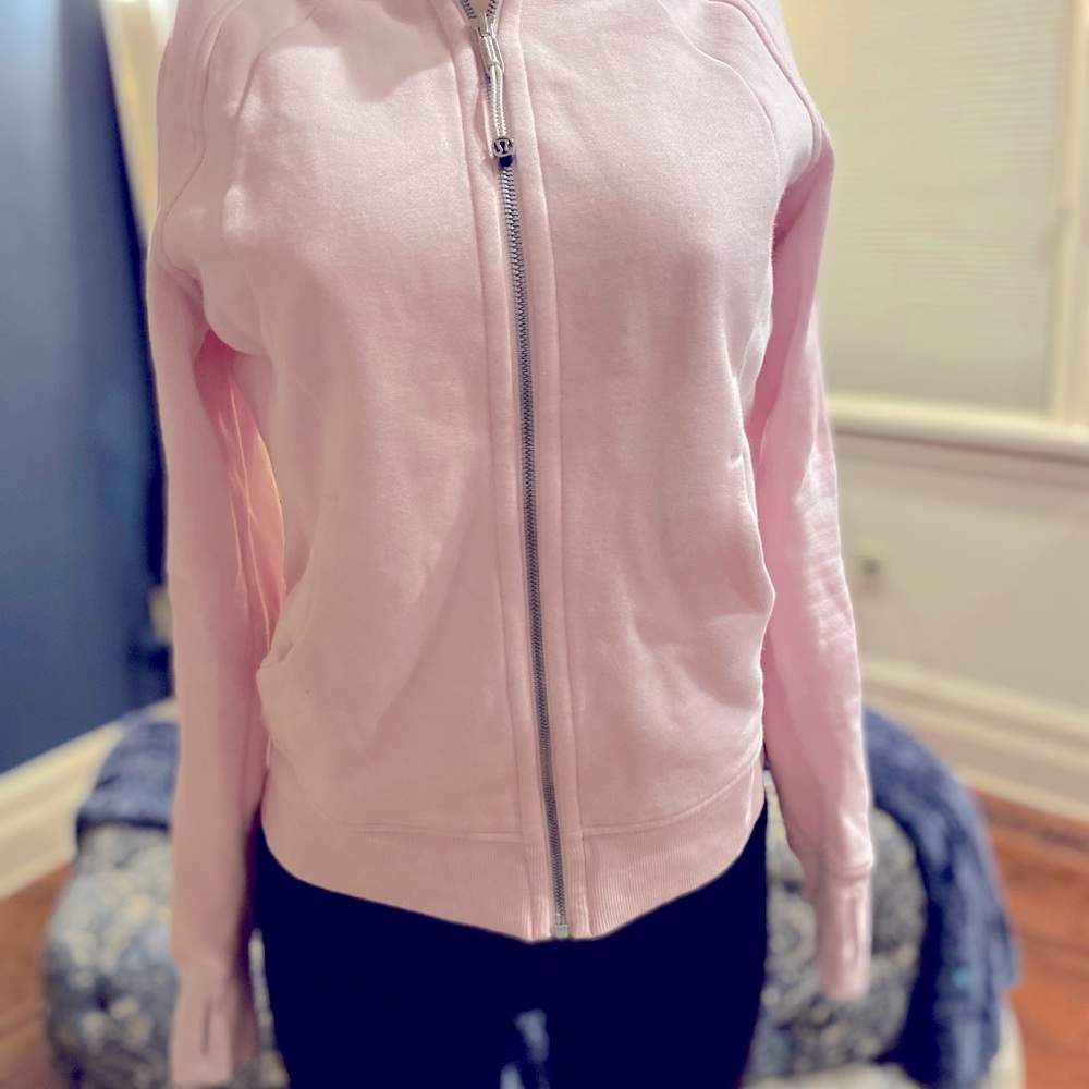 Two Lululemon Scuba’s